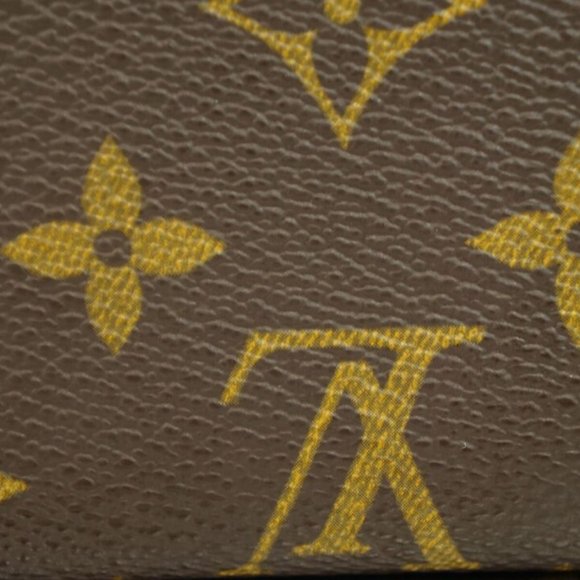 LOUIS VUITTON Multicles 6 Monogram Canvas Key Holder - Picture 2 of 16